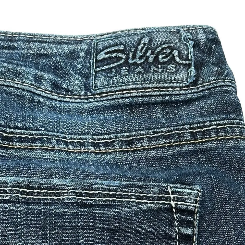 Silver Aiko Bootcut Dark Wash Low Rise Denim Blue Jeans Women’s Size 28x29